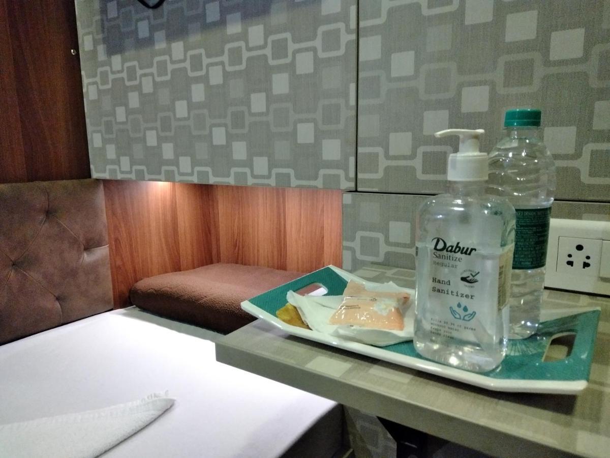 Bedspace- Capsule Ac Hotel Mangalore Extérieur photo